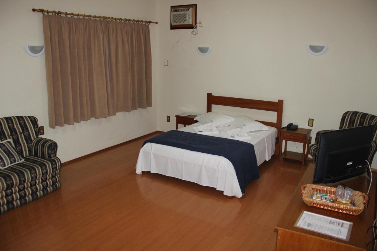Hotel Sao Lucas 阿尔费纳斯 外观 照片