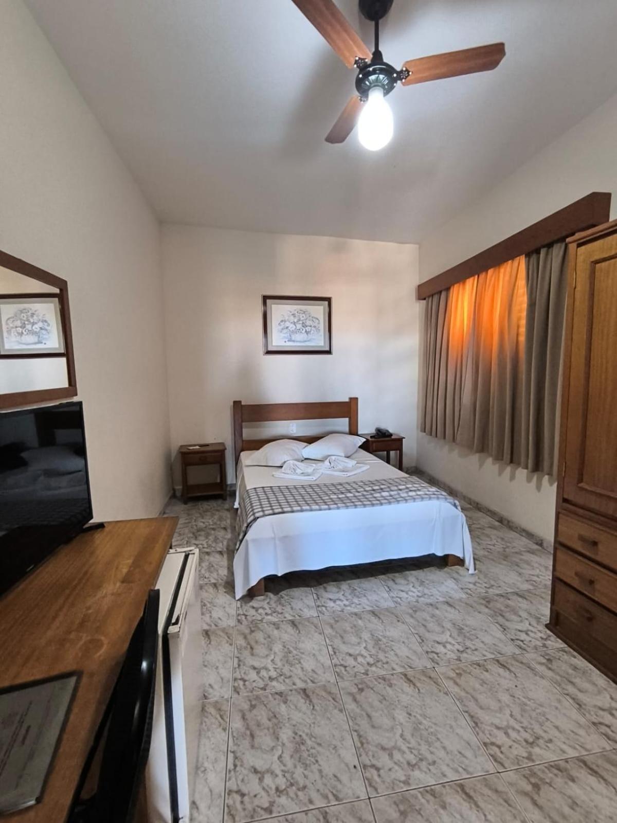 Hotel Sao Lucas 阿尔费纳斯 外观 照片